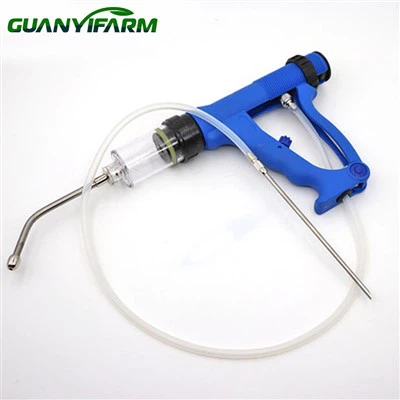 Állatorvosi műanyag acéladagoló